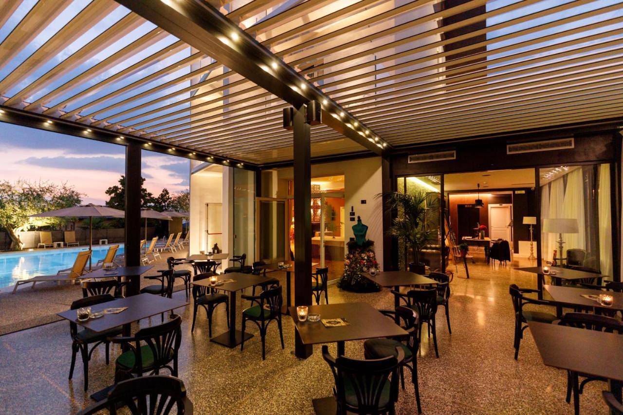 Art Hotel Ventaglio Bardolino Bagian luar foto